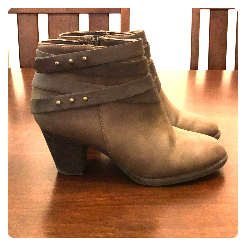 Brown ankle boots
